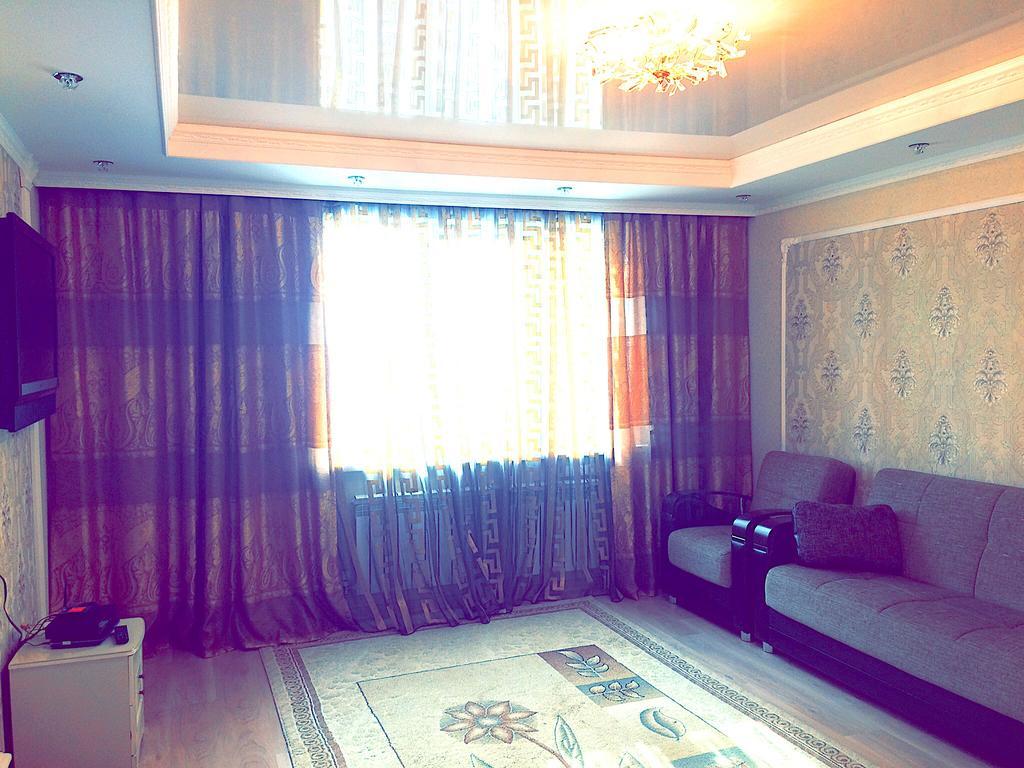Vremena Goda Apartment In Astana Extérieur photo