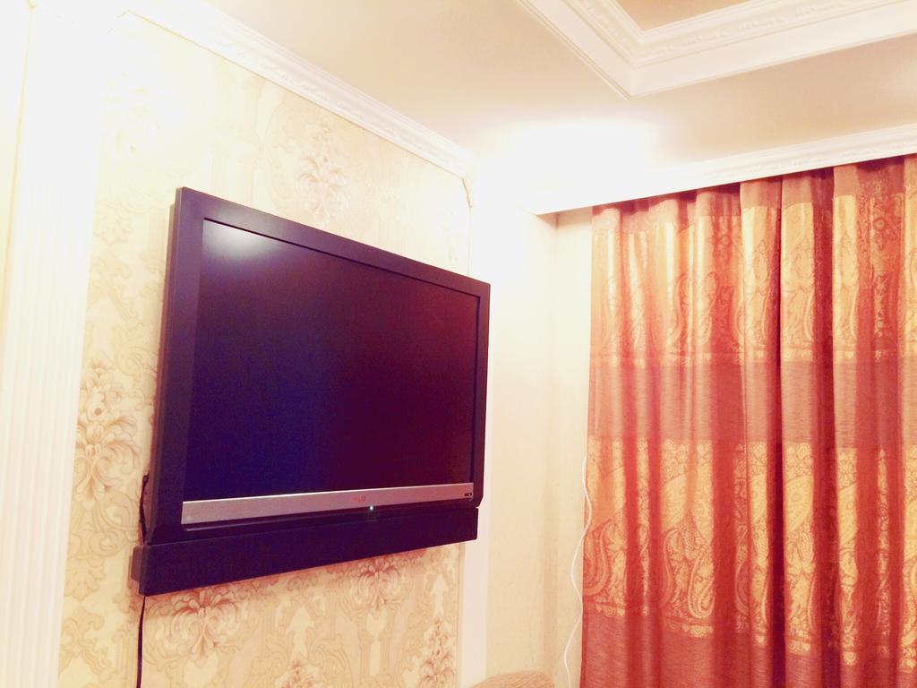Vremena Goda Apartment In Astana Extérieur photo
